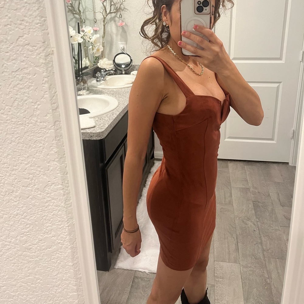 Small brown dress